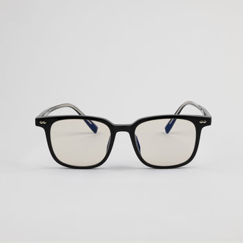 Black Frame — Natural Lens